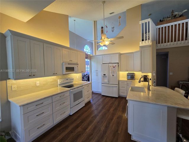 18341 NW 10th Street, Pembroke Pines, FL 33029