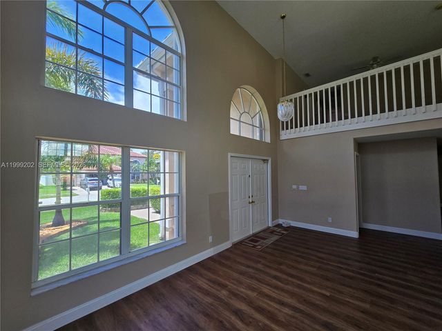 18341 NW 10th Street, Pembroke Pines, FL 33029