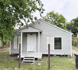 412 Owens Street, Houston, TX 77029
