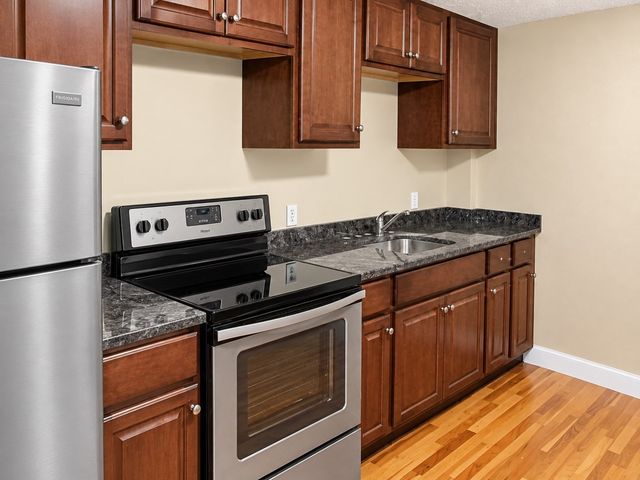 393 Washington St. 2, Braintree, MA 02184