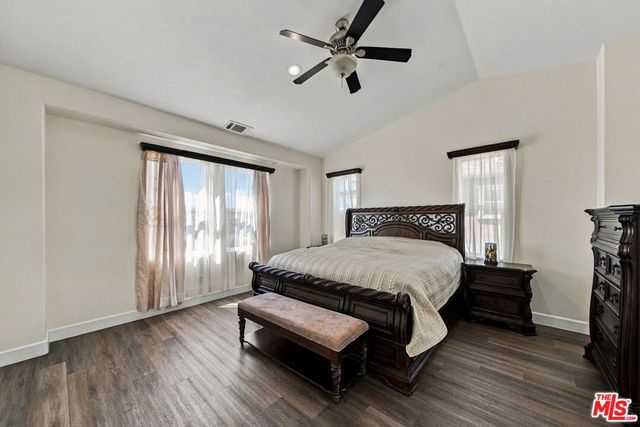 28035 Linda Lane, Santa Clarita, CA 91350