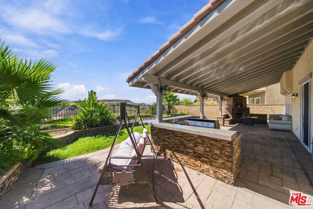 28035 Linda Lane, Santa Clarita, CA 91350