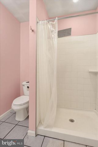 243 FORREST DR, Gettysburg, PA 17325