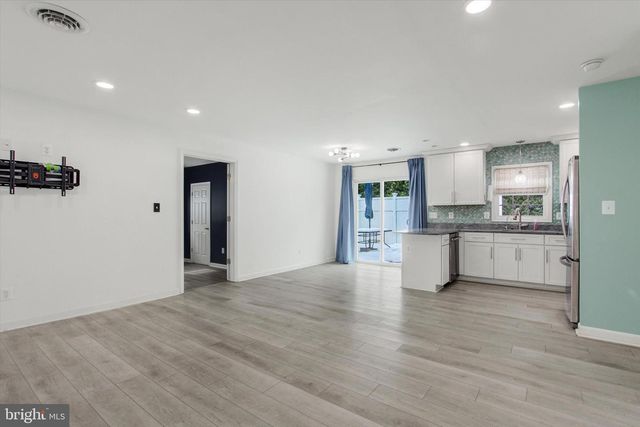 243 FORREST DR, Gettysburg, PA 17325