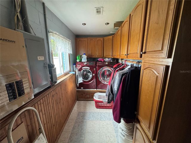 130 NE 50TH AVENUE, Ocala, FL 34470