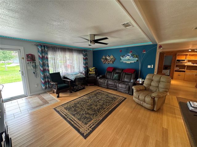 130 NE 50TH AVENUE, Ocala, FL 34470