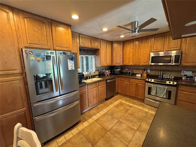130 NE 50TH AVENUE, Ocala, FL 34470