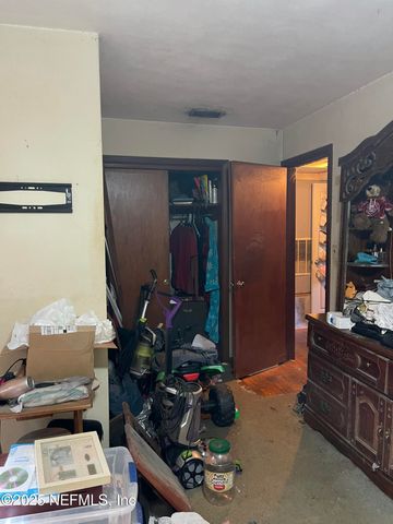 7134 EATON Avenue, Jacksonville, FL 32211