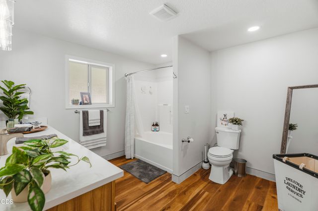 2716 Boone Circle, La Pine, OR 97739