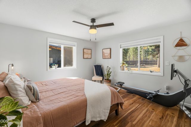 2716 Boone Circle, La Pine, OR 97739