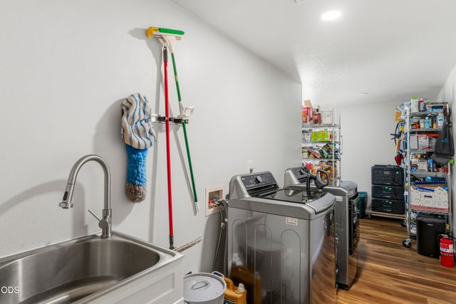 2716 Boone Circle, La Pine, OR 97739