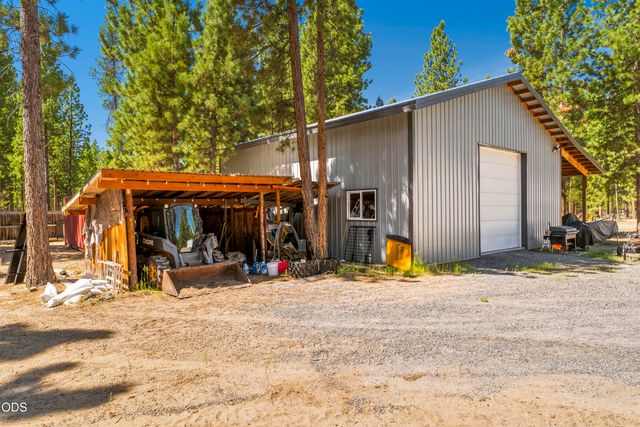 2716 Boone Circle, La Pine, OR 97739