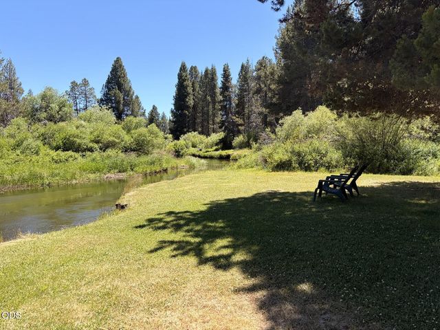 2716 Boone Circle, La Pine, OR 97739