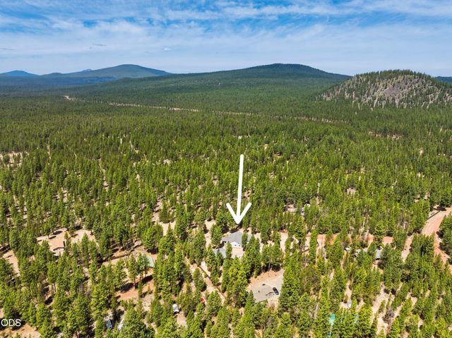 2716 Boone Circle, La Pine, OR 97739