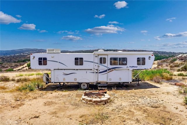 41720 Oak Canyon Road, Hemet, CA 92544