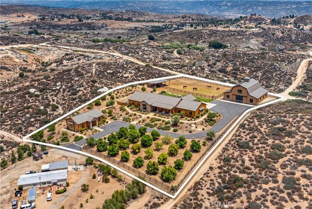 41720 Oak Canyon Road, Hemet, CA 92544