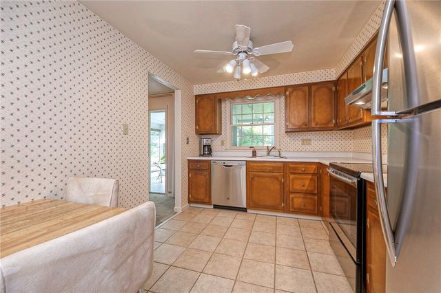 5025 Windover Dr., Robinson Twp, PA 15205