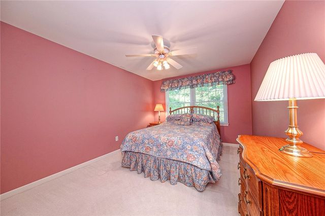 5025 Windover Dr., Robinson Twp, PA 15205