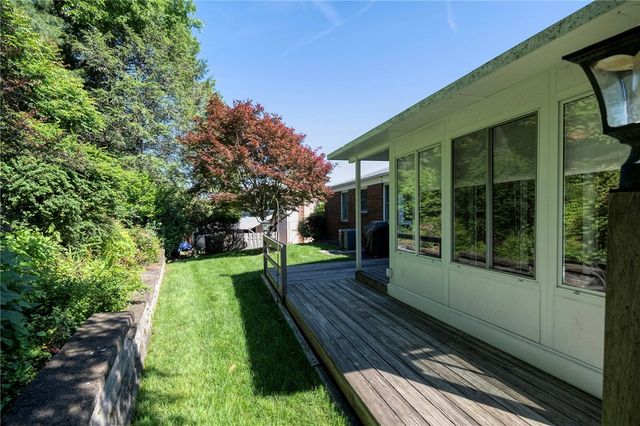 5025 Windover Dr., Robinson Twp, PA 15205