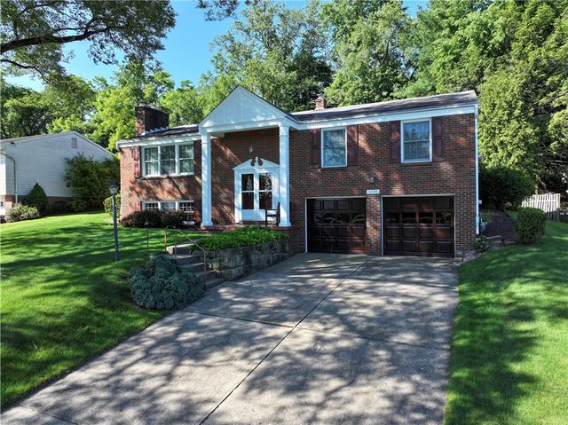 5025 Windover Dr., Robinson Twp, PA 15205