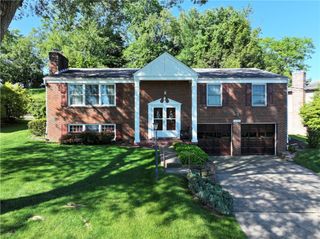5025 Windover Dr., Robinson Twp, PA 15205