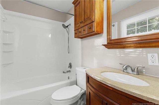 5202 Cooper Road, Fayetteville, NC 28311