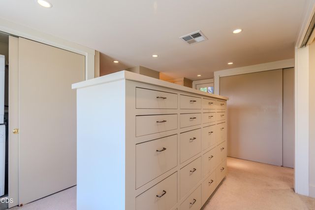 2569 Old Stage Road, Medford, OR 97502
