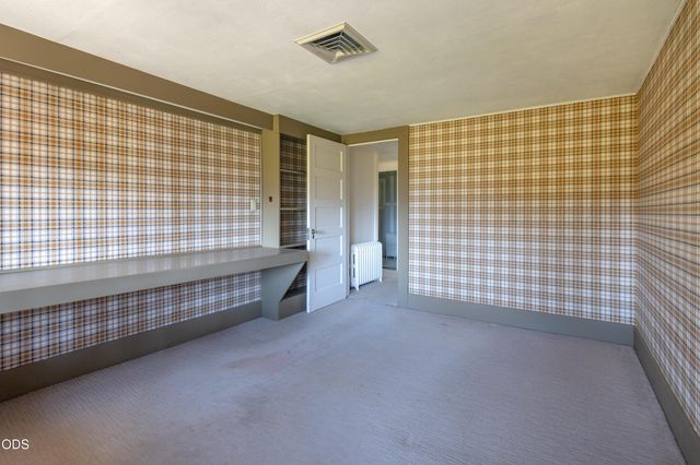 2569 Old Stage Road, Medford, OR 97502