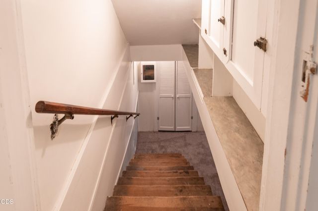 2569 Old Stage Road, Medford, OR 97502