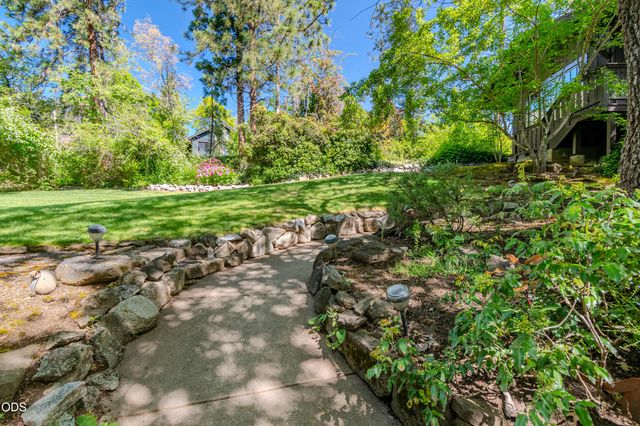 2569 Old Stage Road, Medford, OR 97502