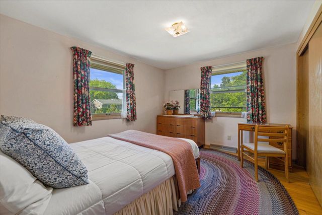 2860 N Park DRIVE, Wauwatosa, WI 53222