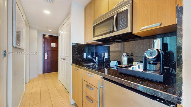 505 N Fort Lauderdale Beach Boulevard 1711, Fort Lauderdale, FL 33304