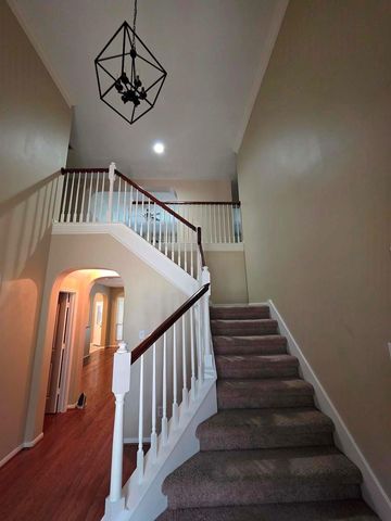 120 Emerald Cloud Lane, League City, TX 77573