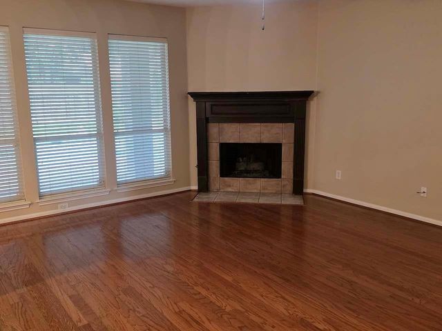 120 Emerald Cloud Lane, League City, TX 77573