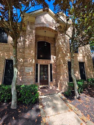 120 Emerald Cloud Lane, League City, TX 77573