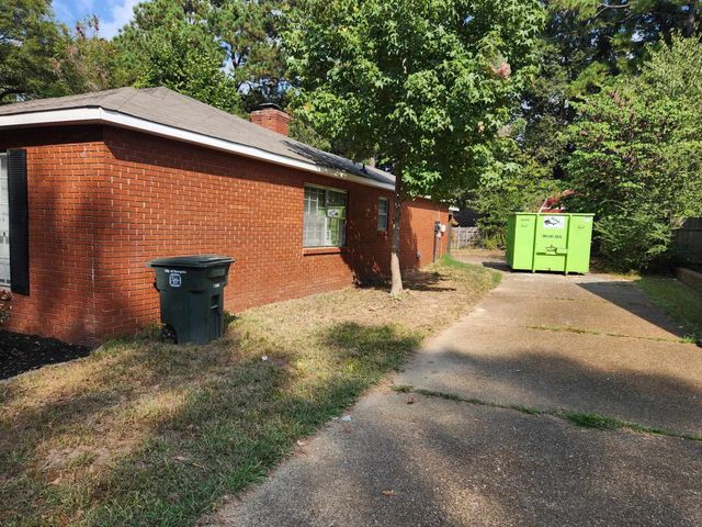 3446 FOX MEADOWS RD, Memphis, TN 38115