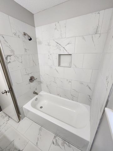 3446 FOX MEADOWS RD, Memphis, TN 38115