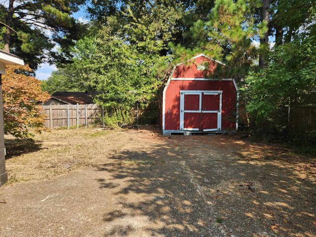 3446 FOX MEADOWS RD, Memphis, TN 38115