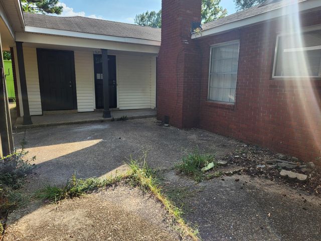 3446 FOX MEADOWS RD, Memphis, TN 38115