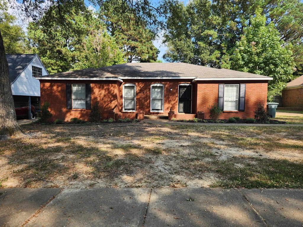 3446 FOX MEADOWS RD, Memphis, TN 38115