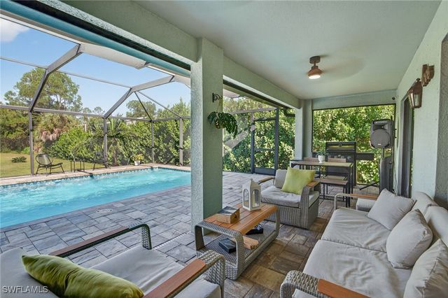 4585 20th ST NE, Naples, FL 34120