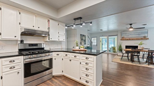 1501 Camino Real, Springdale, AR 72762