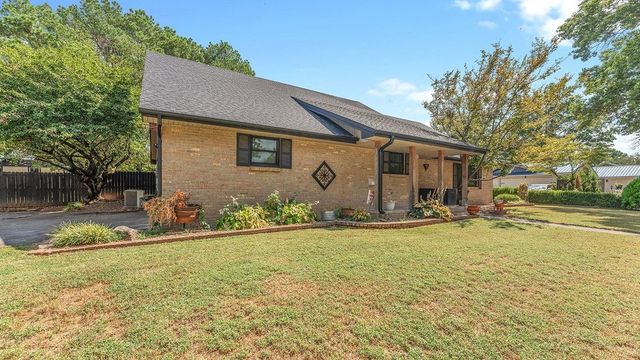 1501 Camino Real, Springdale, AR 72762