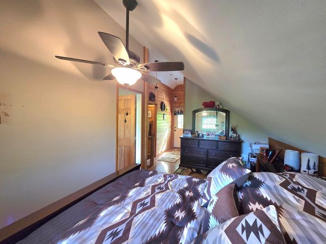 304 Black Bear Bluff, Mountain View, AR 72560