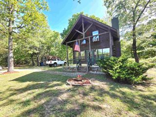304 Black Bear Bluff, Mountain View, AR 72560
