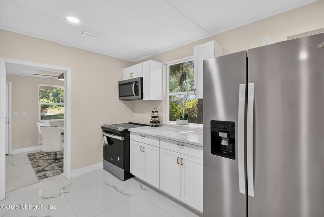 111 2ND Street, Melrose, FL 32666