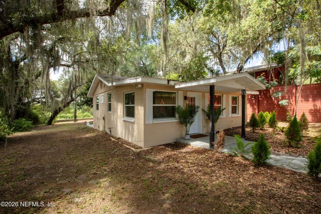 111 2ND Street, Melrose, FL 32666