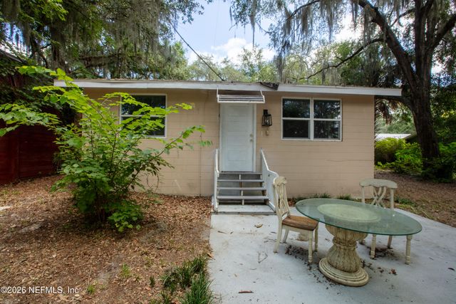 111 2ND Street, Melrose, FL 32666