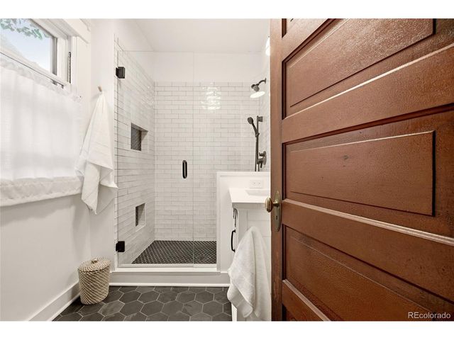 1063 S Clarkson St, Denver, CO 80209