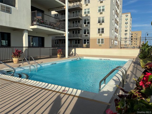 420 Shore Road 2D, Long Beach, NY 11561